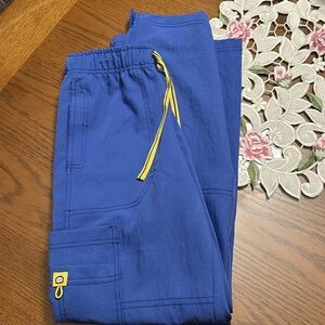 WonderWink style 5214 Spread Good Cheer Blue Scrub Pants size XS ~ like new ~